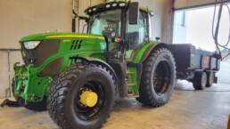 Traktordekk fra bilgummilageret